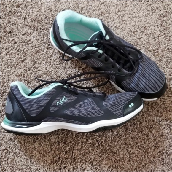 Ryka Grafik Cross Training Sneaker - Picture 4 of 4